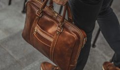 How To Buy A Quality Business Briefcase For Daily Use How To Buy A Quality Business Briefcase For Daily Use